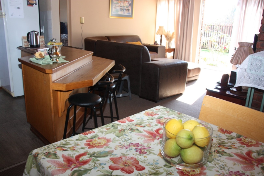2 Bedroom Property for Sale in Pellissier Free State